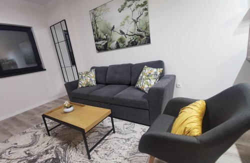 Odorheiu Secuiesc Apartment | River Apartman 2