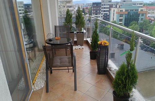 Bacau Apartment | River Lux