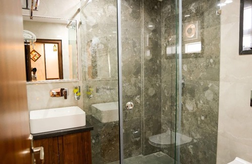 Jamshedpur Hotel | River sidde inn