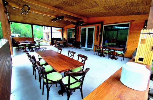 Brad Ski Chalet | River side and near forest chalet in Brad/Ribita perfect for a relaxing getaway.