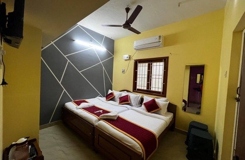 Tiruchirappalli House | Rivera Inn