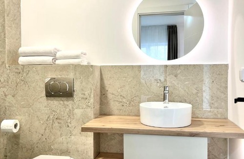 Cluj-Napoca Hotel | Riverside ApartHotel by InnTime