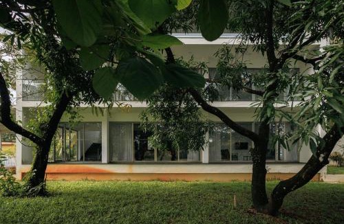 Inna House | Riverside Canopy