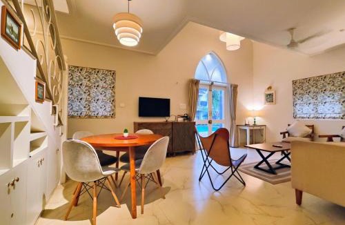Kudal Villa | Riviera 01, Siolim by hnh