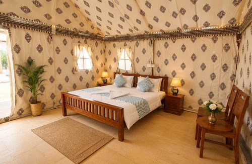 Kanoi House | Robins Desert Camp