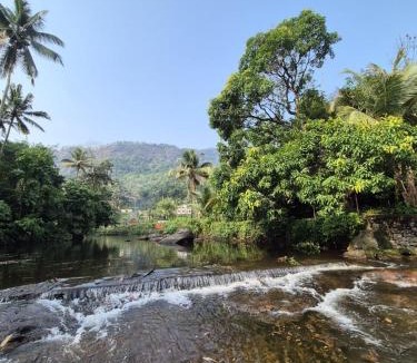 Devikolam Villa | Rock Cave Villa Mamalakandam