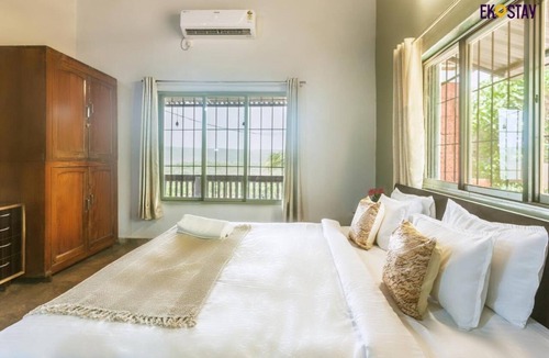 Roha House | Romantic Villa With Private Pool and Beautiful Valley View