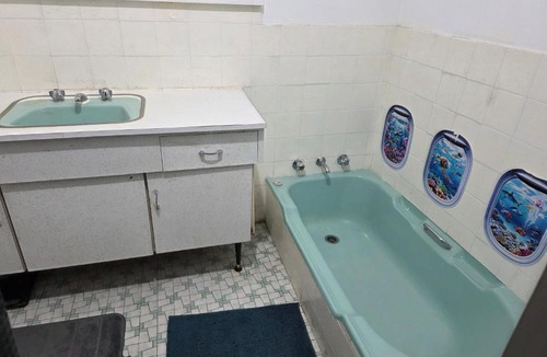 Belmont House | Room-3 Shared House near perth airport