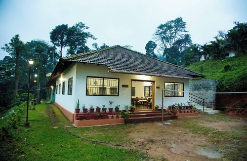 Madikeri Hotel | Room-the Nest Bettathur, Coorg Ct 003