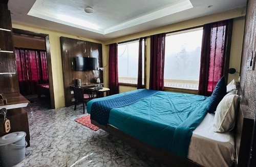 Thalayathimund House | rooms-mountain view cottage