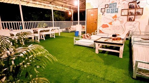 Vagator Hostel | ROOTSVILLA VAGATOR - Longstays, Coworking Backpacker's Hostel