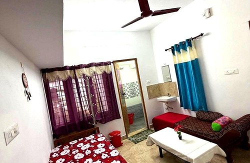 Kumily House | Rose homestay