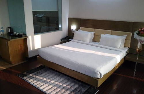 Bengaluru Hotel | Rosewood International Hotel