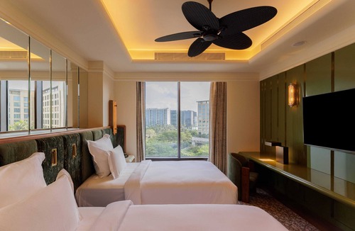Vile Parle East Hotel | Roswyn, A Morgans Originals Hotel