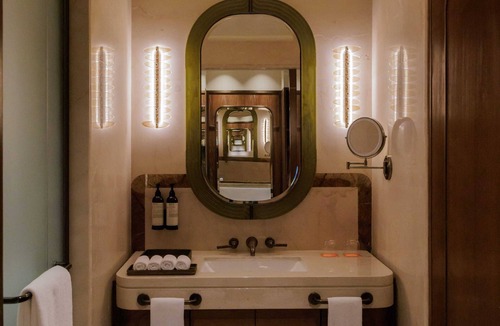 Vile Parle East Hotel | Roswyn, A Morgans Originals Hotel