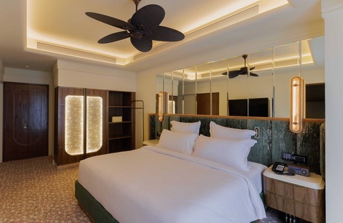 Vile Parle East Hotel | Roswyn, A Morgans Originals Hotel