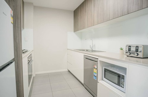 Rouse Hill Apartment | Rouse Hill Comfort | Steps to Mall & Metro