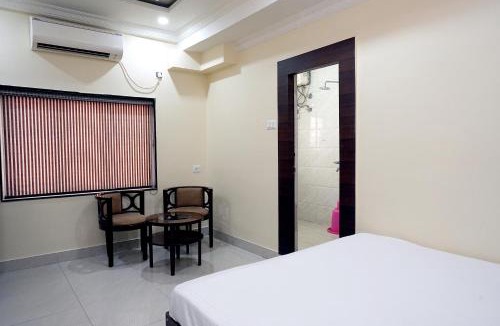 Dharmatala Hotel | Roy and Roy Guest House