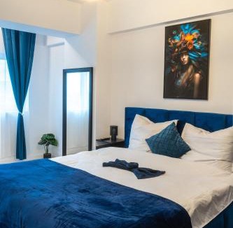 Iasi Apartment | Royal Blue Iasi