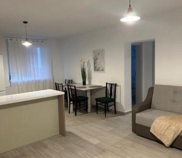 Alba Iulia Apartment | Royal Bright Loft