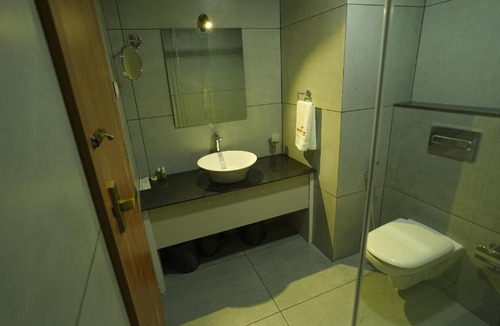 Ernakulam South Hotel | Royal Casa Cochin