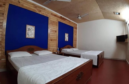 Anaimalai House | Royal Cottage, Anaimalai multiple room