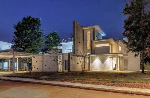 Agara Villa | Royal County Villa by Stayjade
