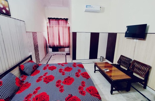 Amritsar Bed & Breakfast | Royal estate villa