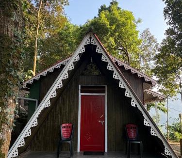 Kurseong House | Royal Fern Cottages, Sittong