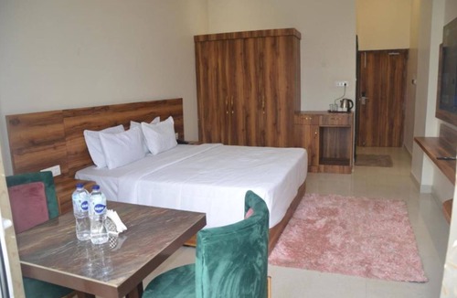 Pilibhit Hotel | Royal Heritage Resort Pilibhit - Premium Room 2