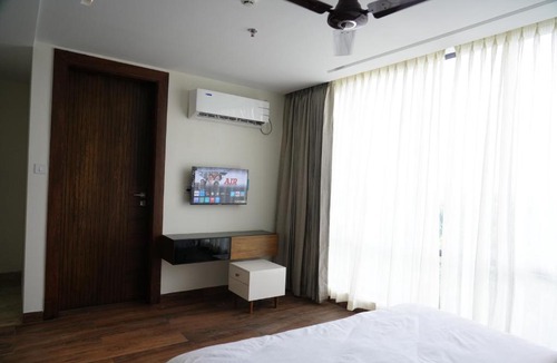 Pattambi Hotel | Royal Holidays & Stays