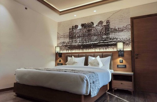 Durgapura Hotel | Royal Lakshmi Palace