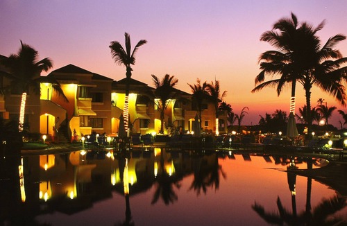 Krishnarajasagar Hotel | Royal Orchid Brindavan Gardens