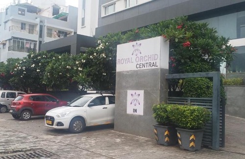 Vadodara Hotel | Royal Orchid Central Vadodara