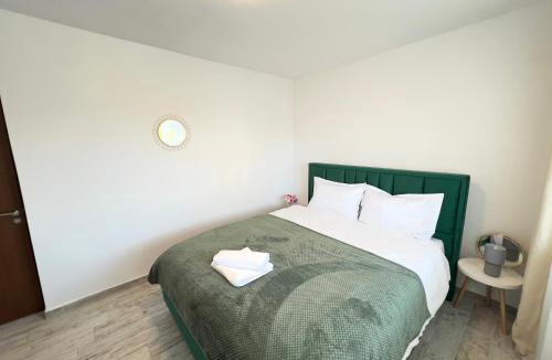 Iasi Apartment | Royal Palace Central Area -3 Rooms & Self Checkin