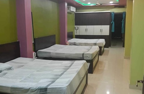 Daringbarhi Hotel | Royal Plaza Homestay