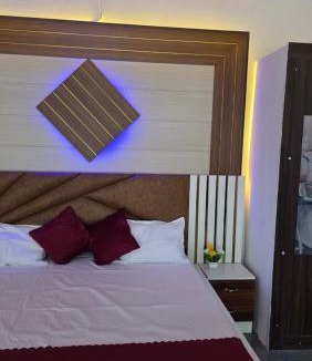 Khetri House | Royal Retreat The Shekhawats Farmhouse