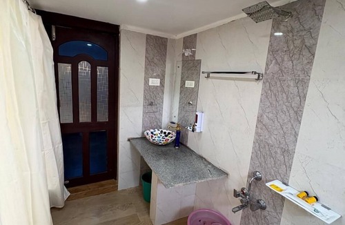 Thalayathimund Hotel | Rozana Retreat