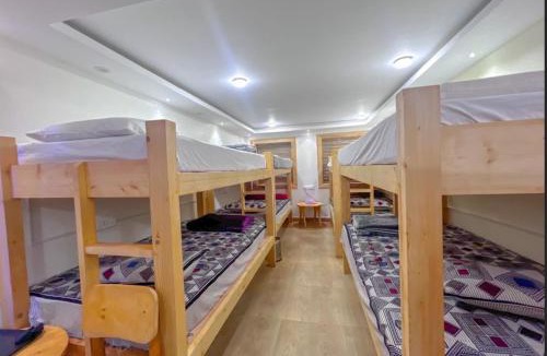 Thalayathimund Hotel | Rozana Retreats Ooty