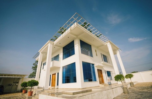 Chevella House | RS Cinema Villa: A Masterpiece for Luxury Celebrations & Cinematic Excellence