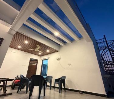 Kondapur Apartment | RS Rooftop