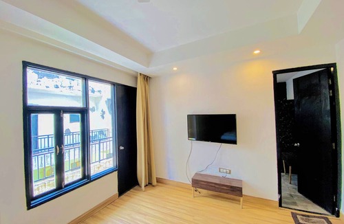 Vrindavan Villa | Rudra inn cosy villa near prem mandir