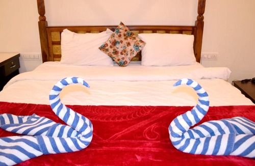 Kumbhalgarh Hotel | RUDRAKSHA HOTEL & RESTAURANT