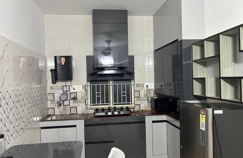 Jayadev Vihar Apartment | Rumi HomeStays