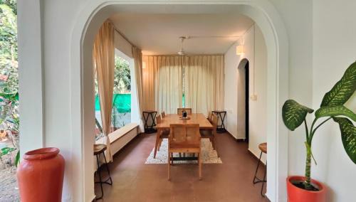 Anjuna Villa | Rumor & Gossip by hnh