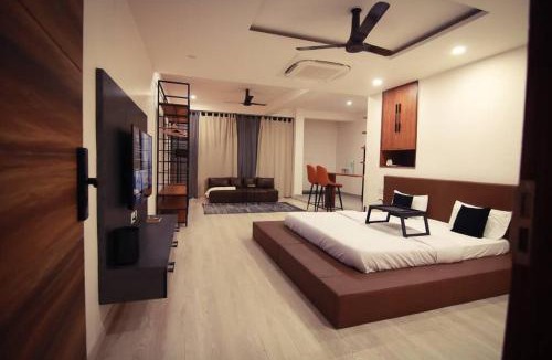 Mahipalpur Apartment | Russet House