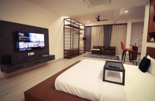 Mahipalpur Apartment | Russet House