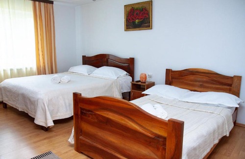 Corbeni House | Rustic Argesean