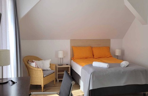 Sacel House | Sólyom Major - Gut Falkenhof