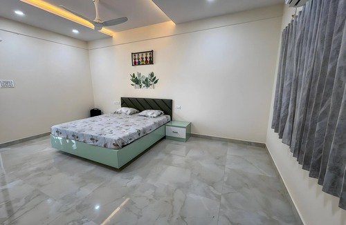 Bakaram Jagir House | S K Farm Retreat |3BR Stay in Chilkur By Homeyhuts